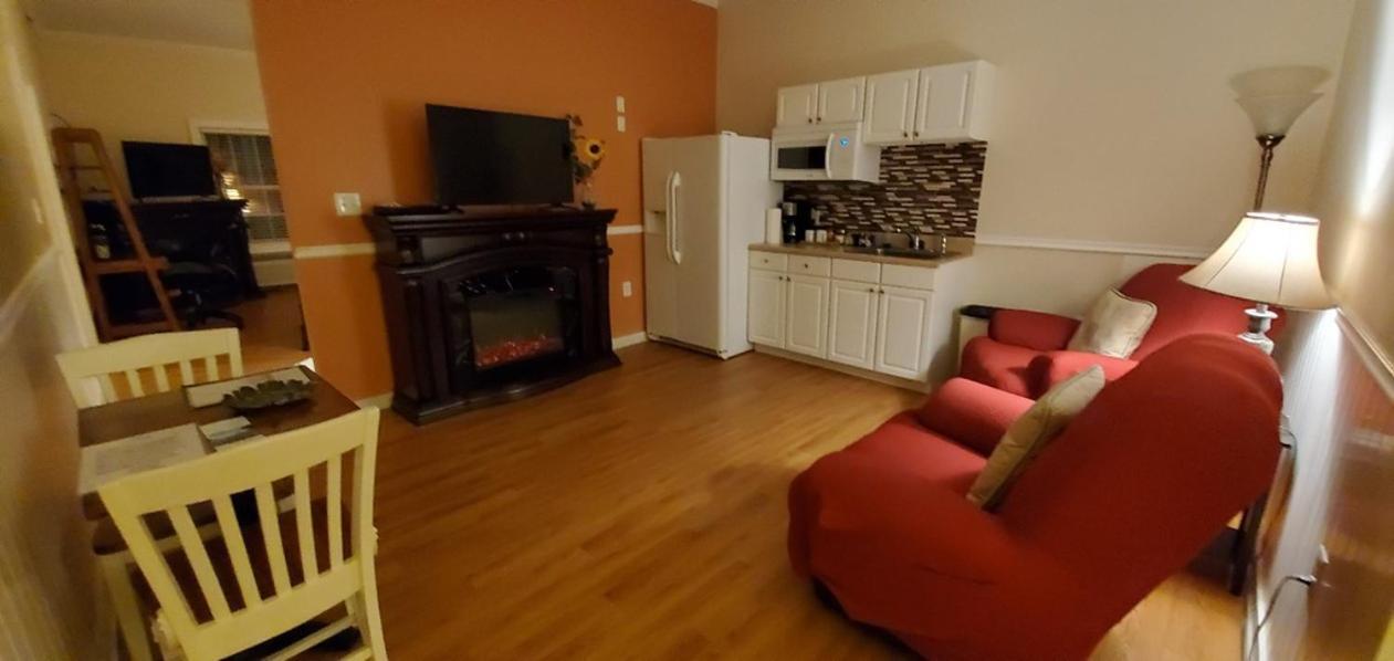 Deluxe Suite,1683823340:JPEG